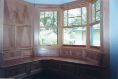 Interior bay window